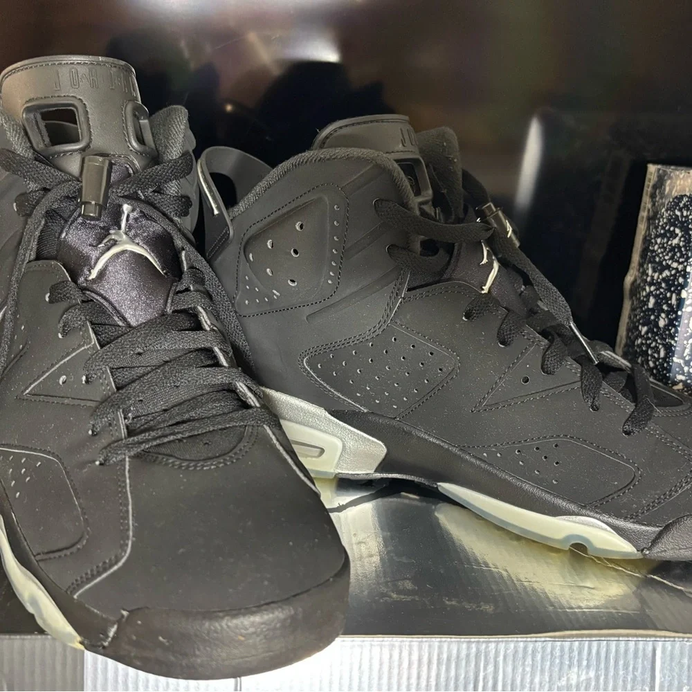 Jordan Retro 6 “Chrome” - Picture 3 of 3